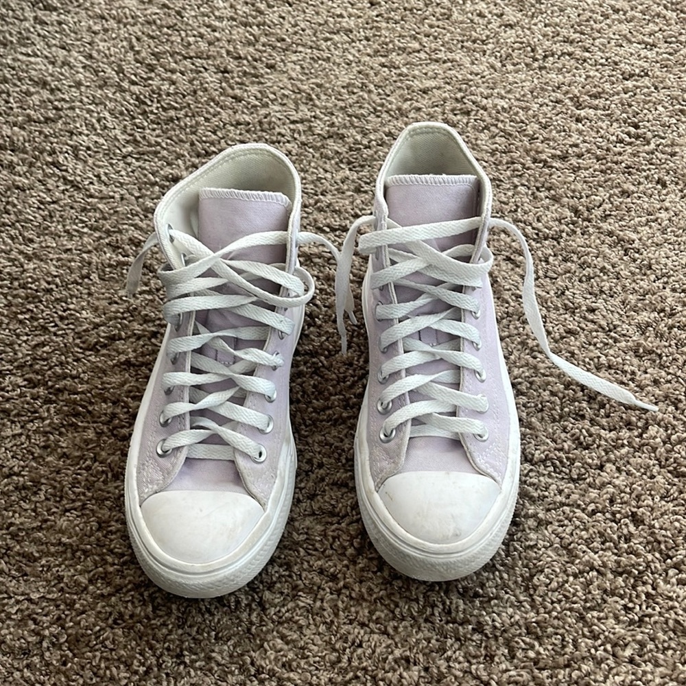 Purple Converse Platforms Sneakers Size 6 in Women’s